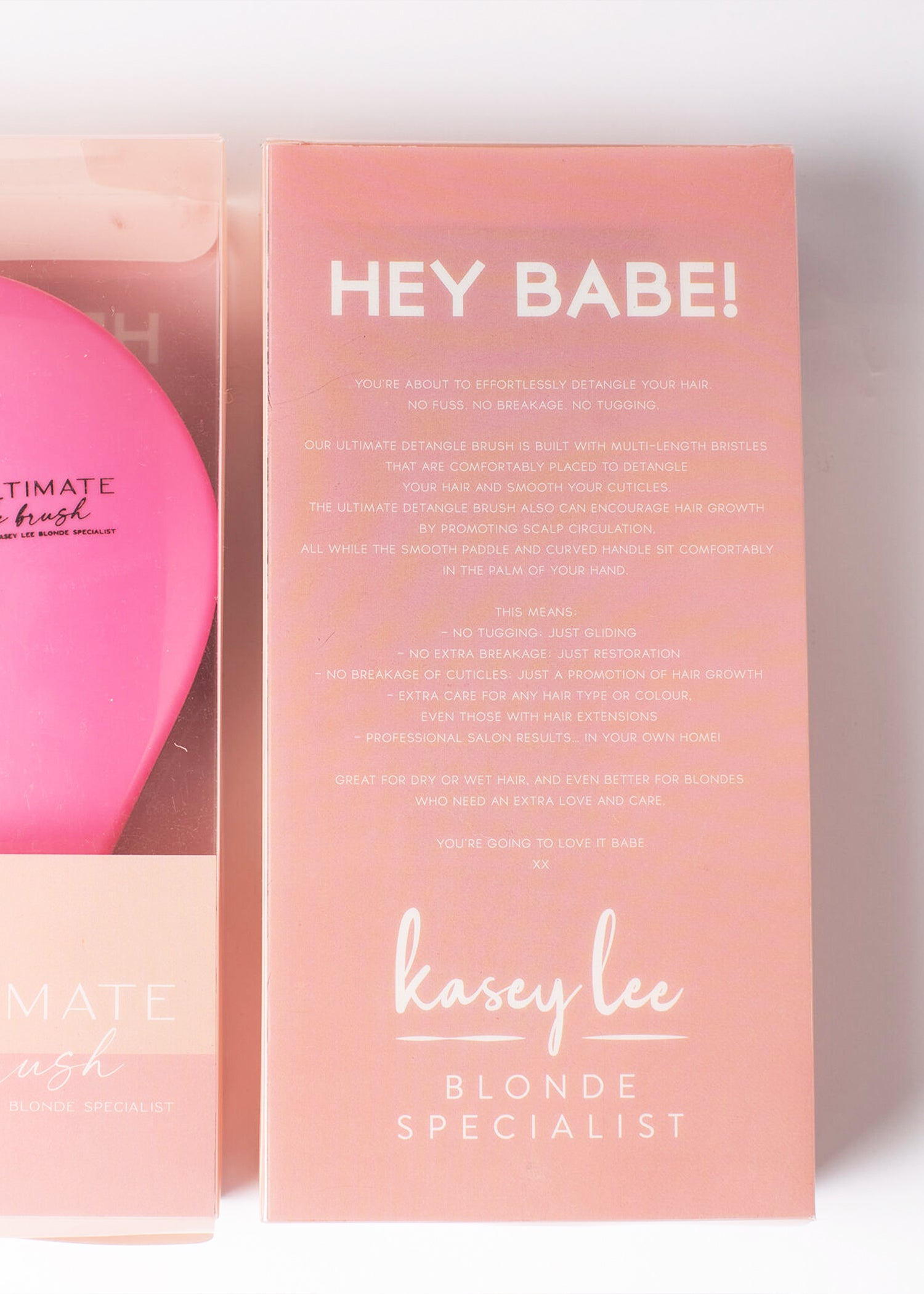 The Ultimate De-Tangle Brush