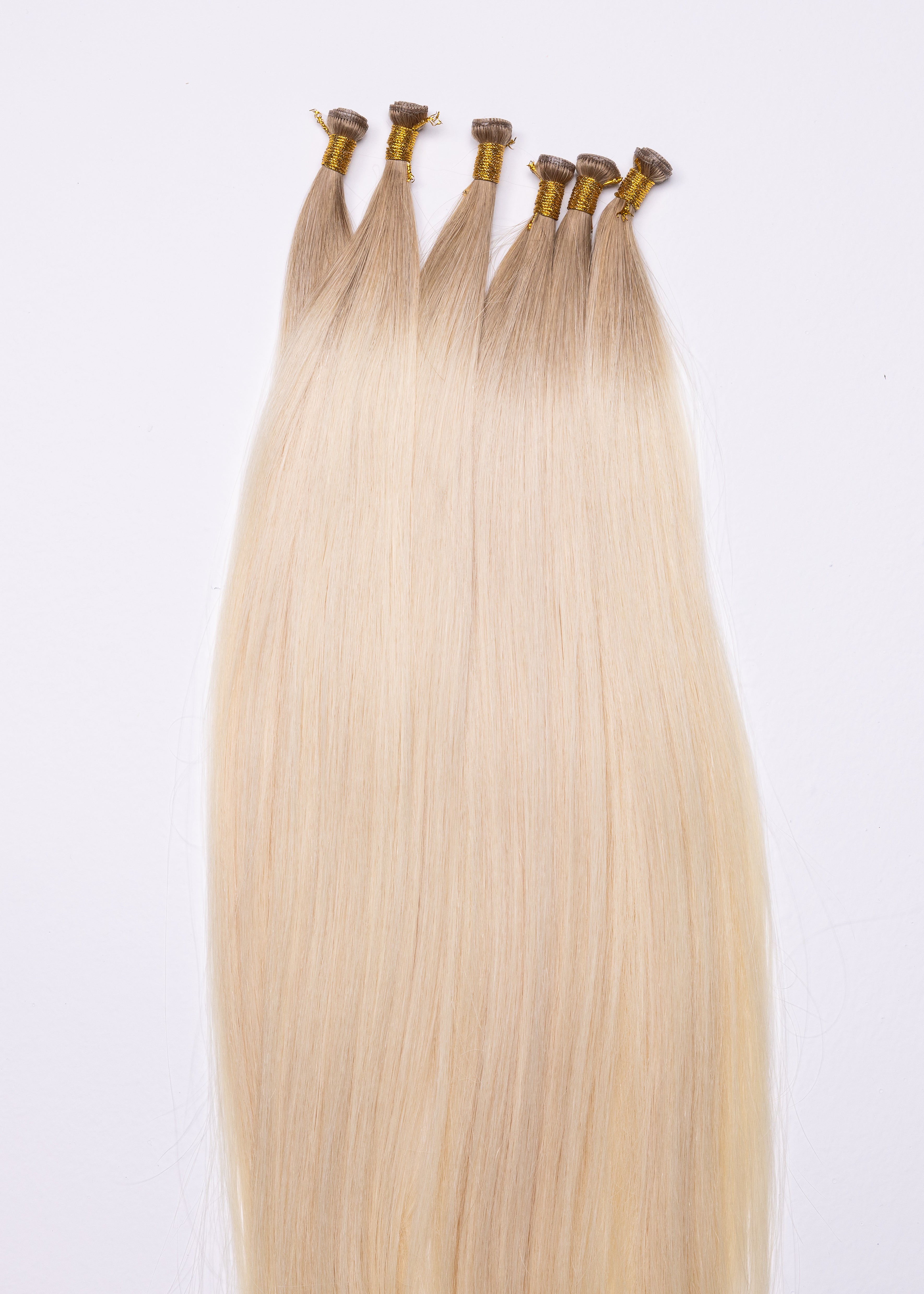 Icy Root Shadow 1-2 Inch Root [T9/1W] Seamless Wefts